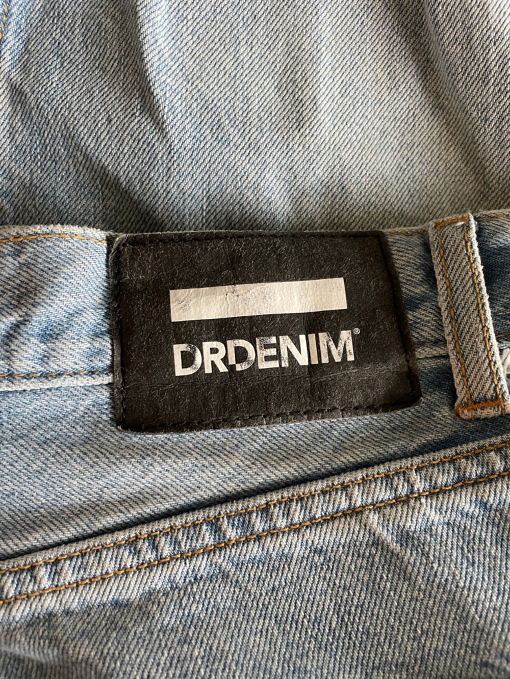 Dr. Denim High Rise Distressed Light Blue Jeans - Picture 2 of 2